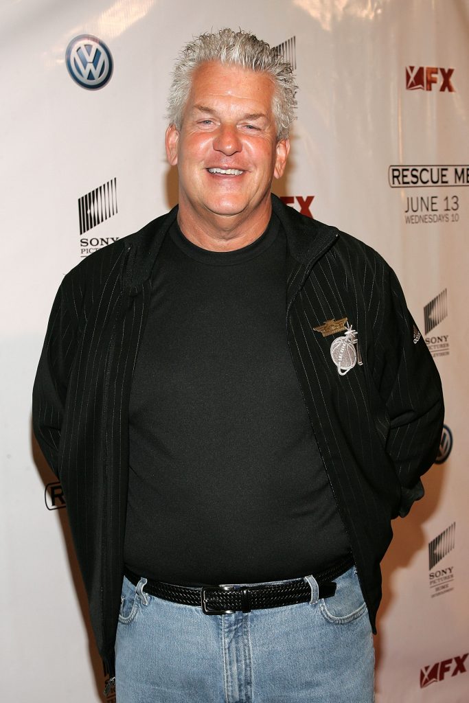 Lenny Clarke Quelle est sa taille